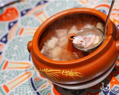 重庆试管助孕:移植后着床信号与生育保险定点医院指南