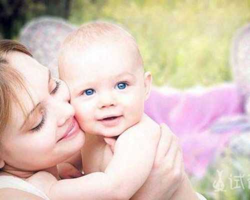 精卵优选与孕育:重庆试管助孕机构及成功率解析